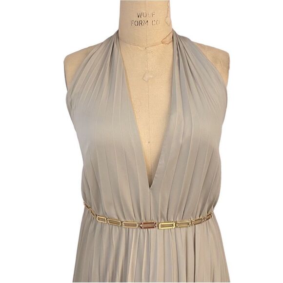 Halston Heritage Halter Pleated Wide Leg Jumpsuit Atmosphere Beige. - Picture 9 of 13